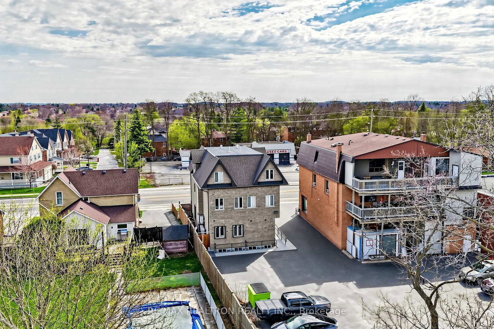 352 Main Street N, Unit 1 - Photo 24