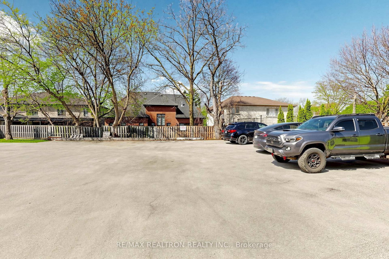 352 Main Street N, Unit 1 - Photo 28