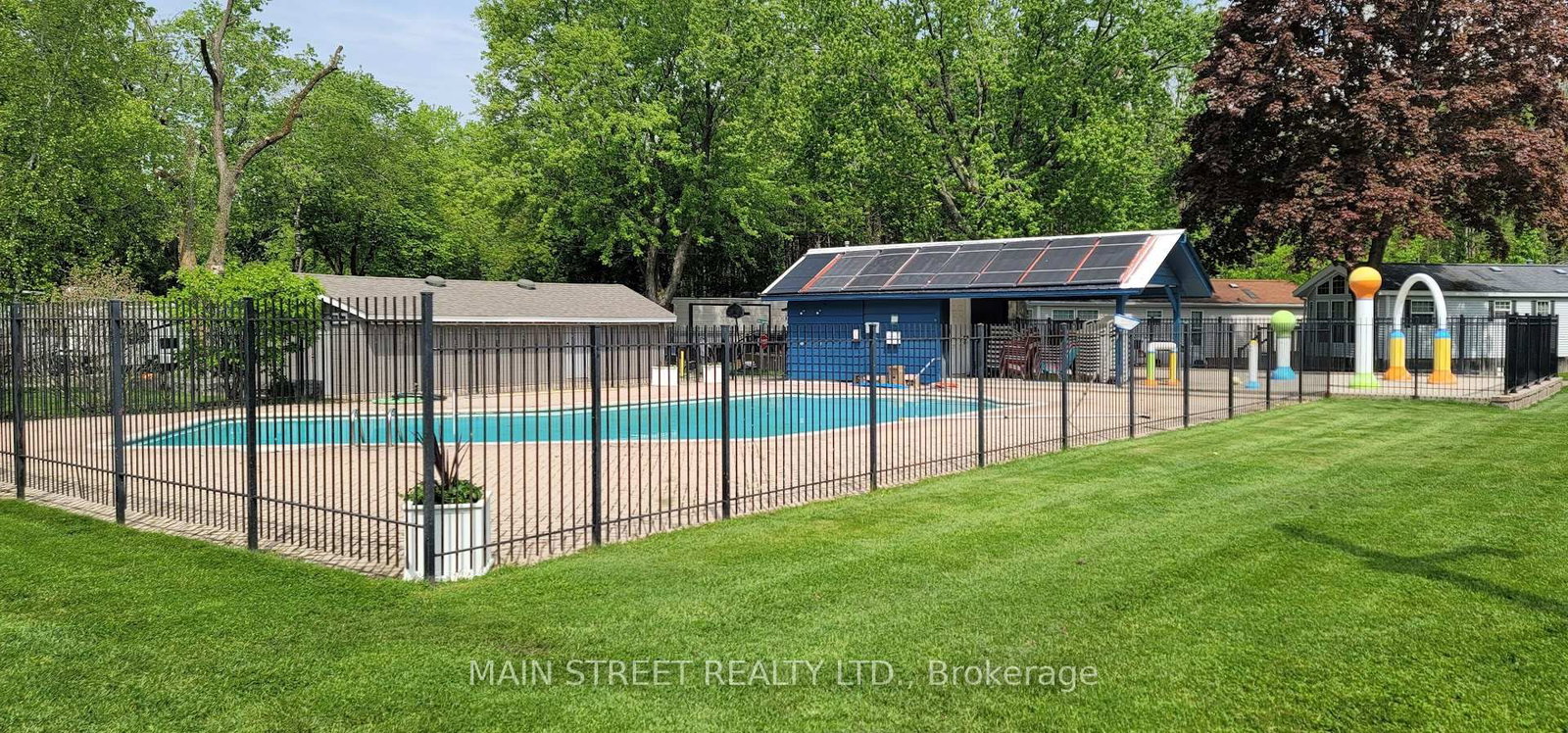 15 Hawaiian Circle • Whitchurch-Stouffville, ON photo 32