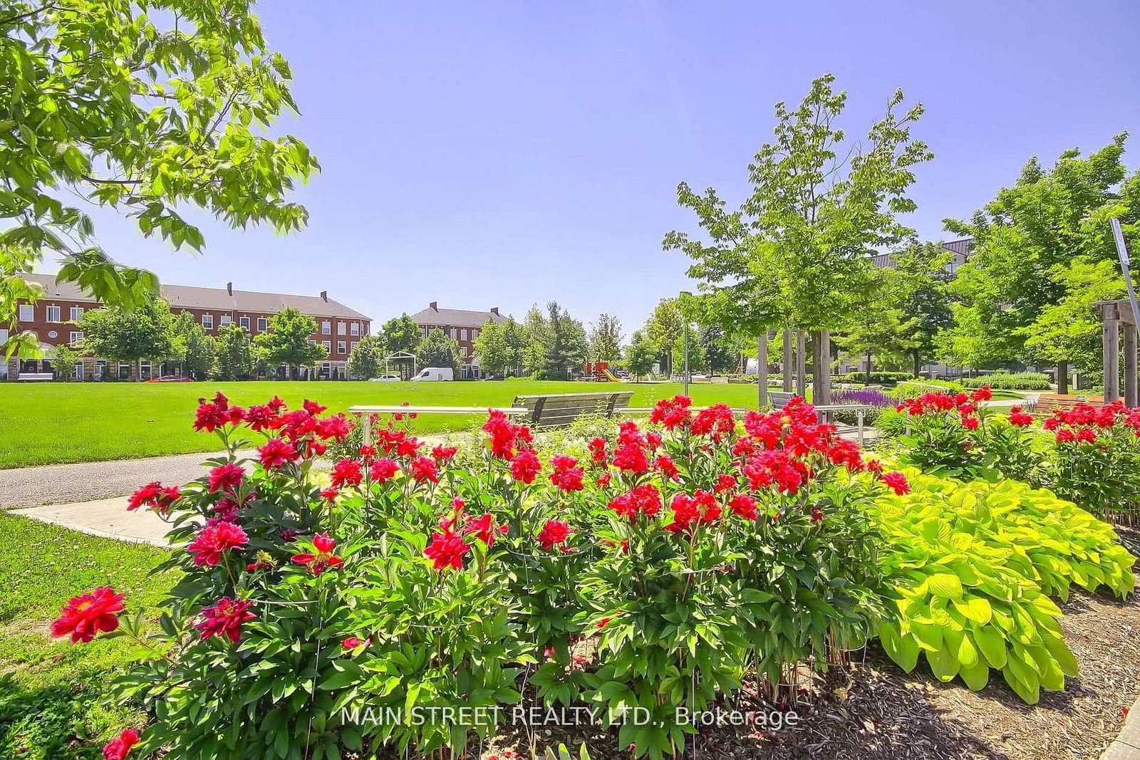 111 Civic Square Gate E • #619 • Aurora, ON photo 3