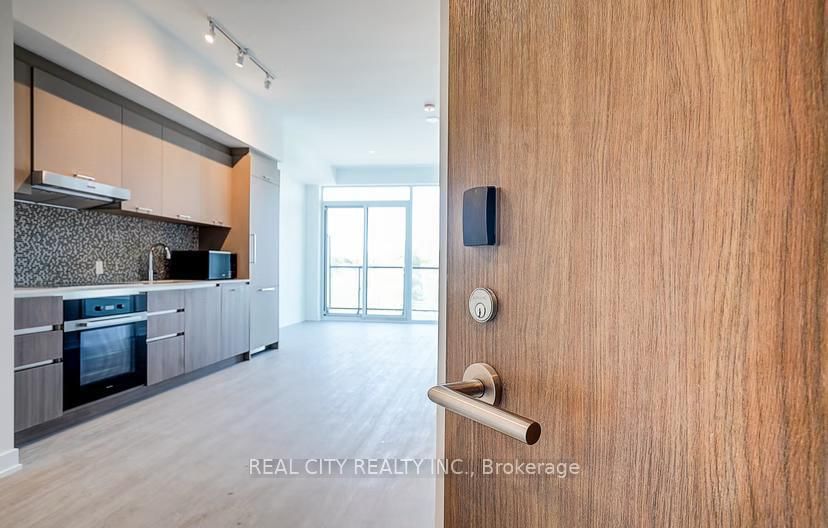 8188 Yonge Street, Unit 512 - Photo 16