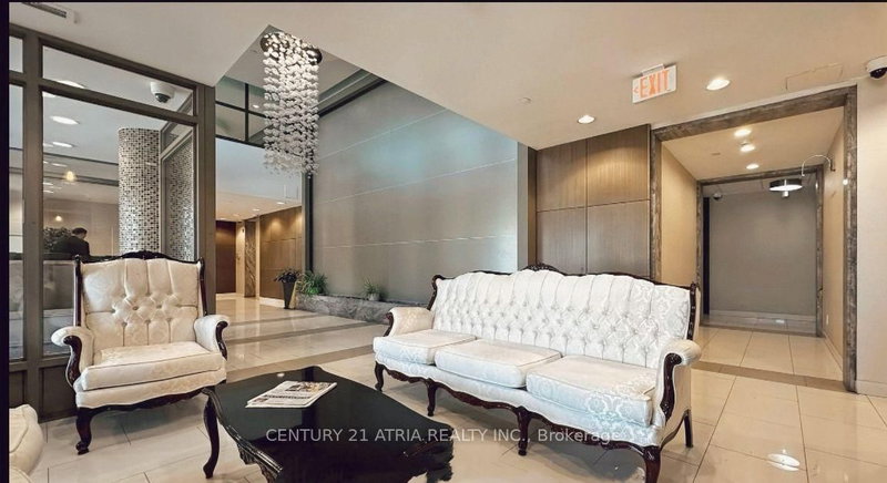 310 - 75 Norman Bethune Ave, Richmond Hill, L4B 0B6 | Image 2
