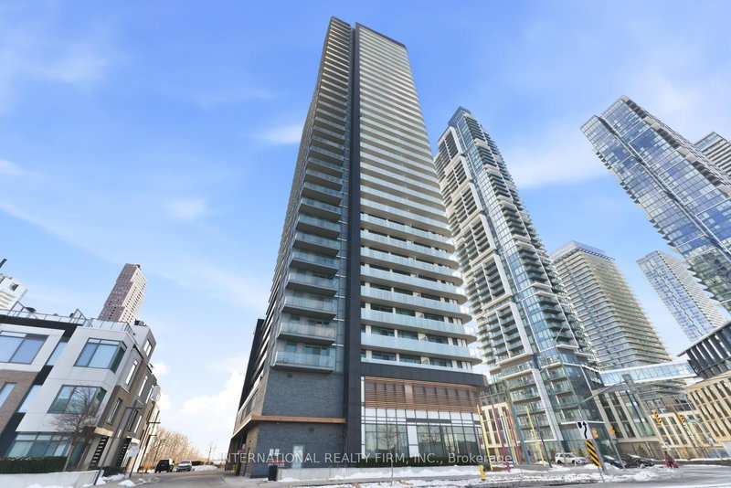 7895 Jane St #703, Vaughan, Ontario