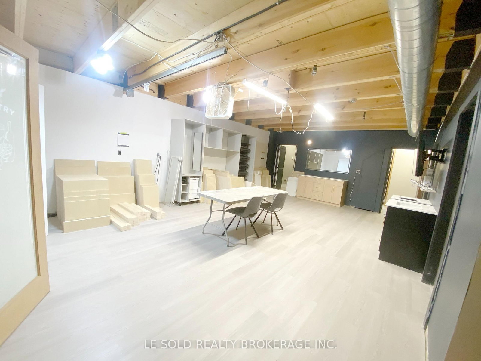 117 Ringwood Drive, Unit Unit 4 - B, F & Warehouse - Photo 6