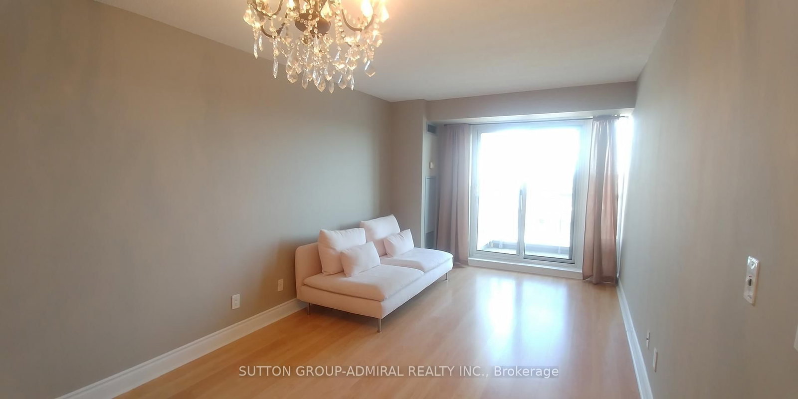 7 North Park Road, Unit #1712 - Photo 4