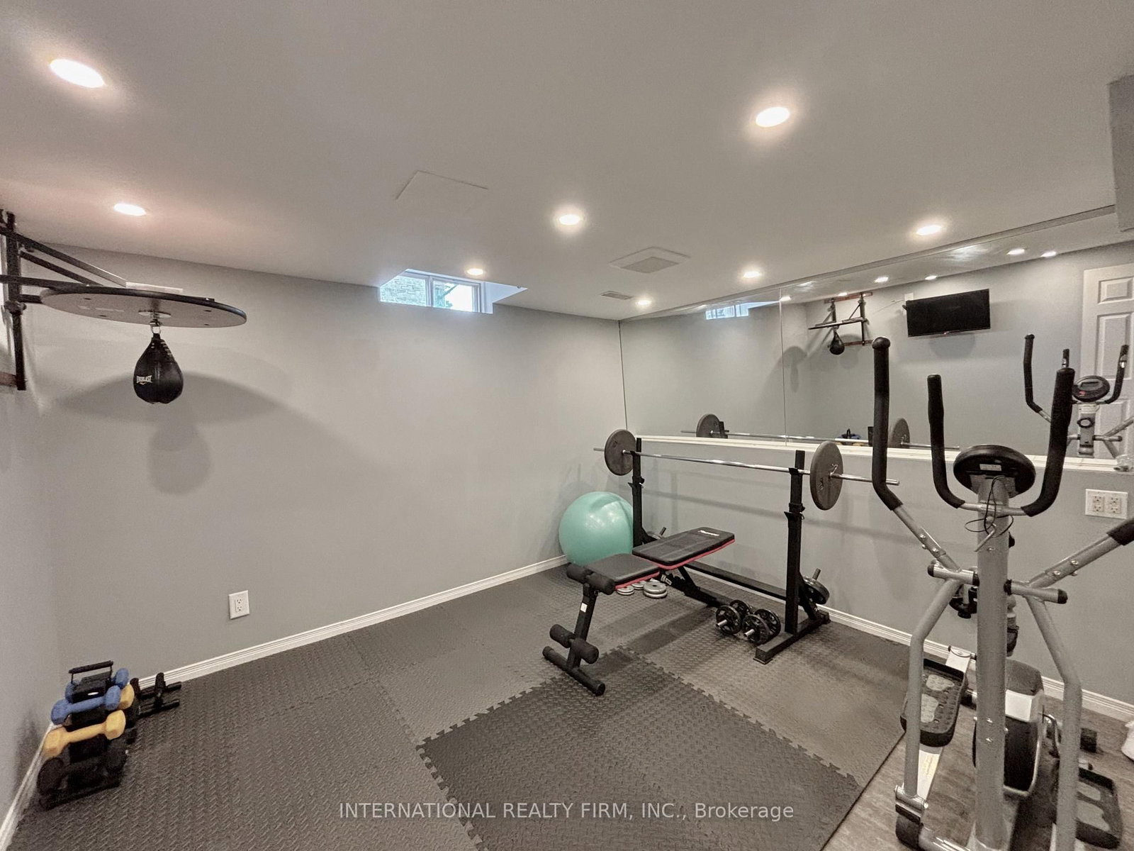 168 Willow Lane • Newmarket, ON photo 26