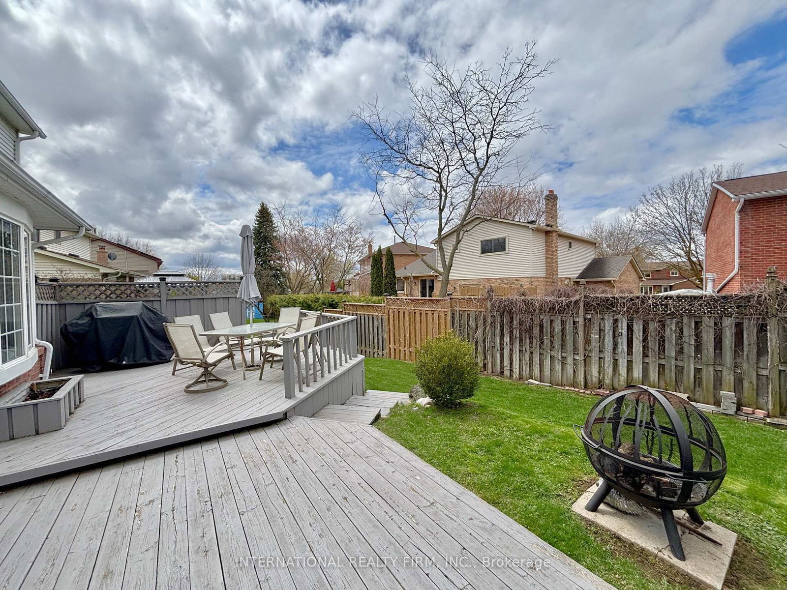 168 Willow Lane • Newmarket, ON photo 31