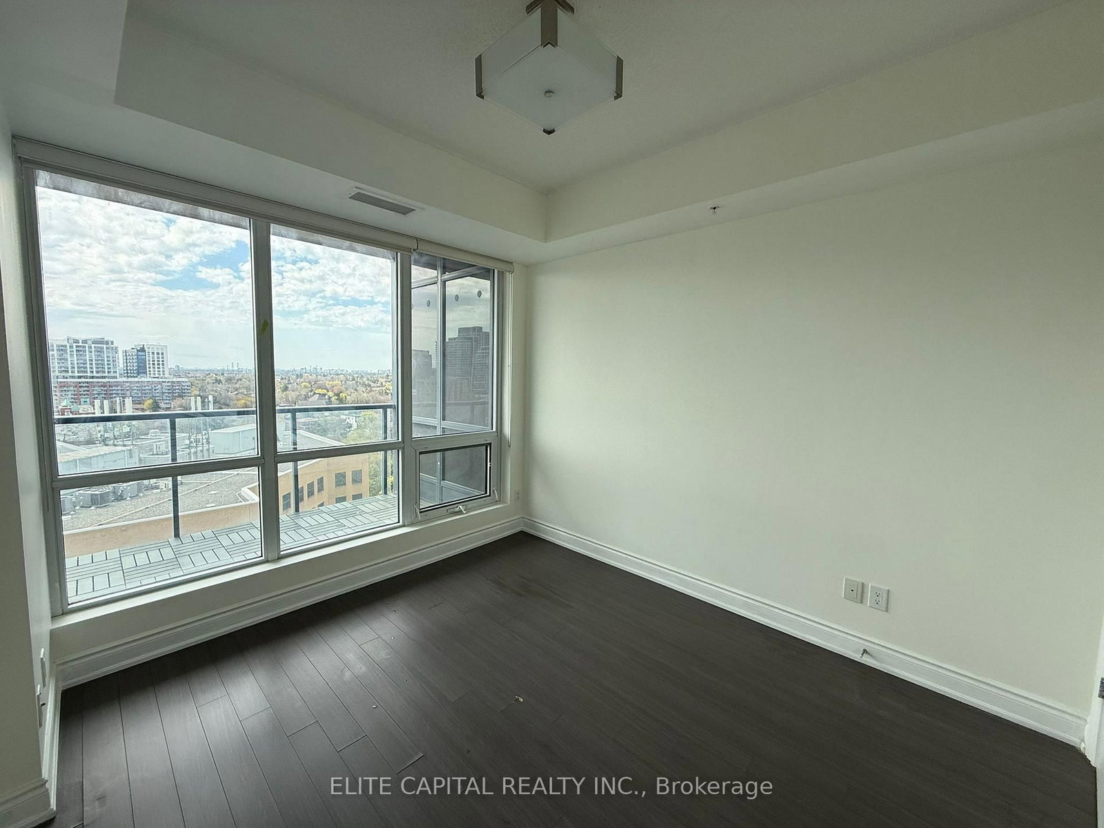 9088 Yonge Street, Unit 1109 - Photo 7