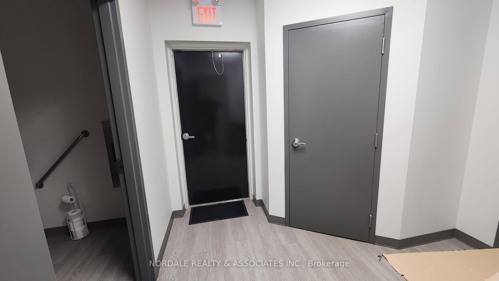 9505 Keele Street, Unit 1A - Photo 10