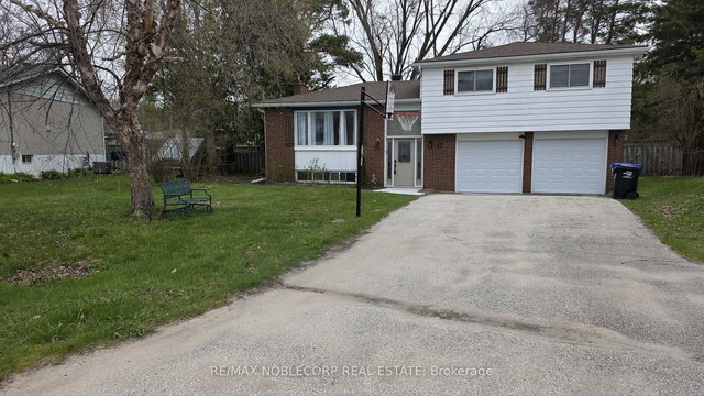 17 Larkdale Crescent