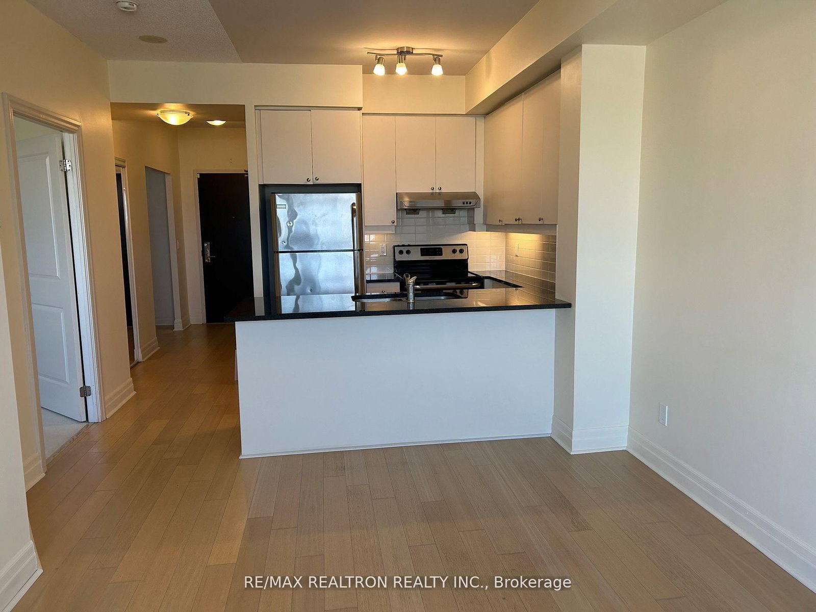8130 Birchmount Road, Unit 813 - Photo 12