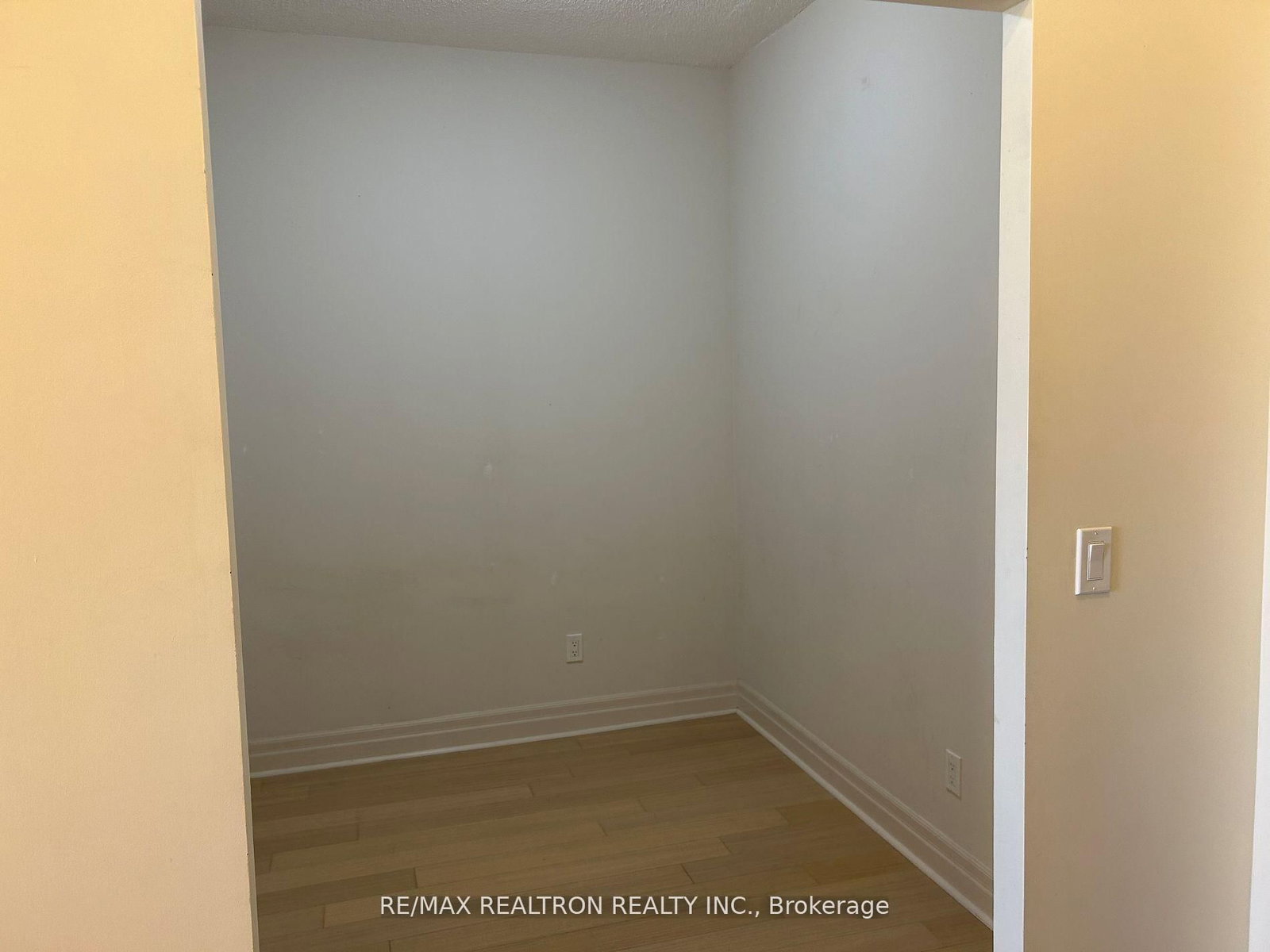 8130 Birchmount Road, Unit 813 - Photo 7