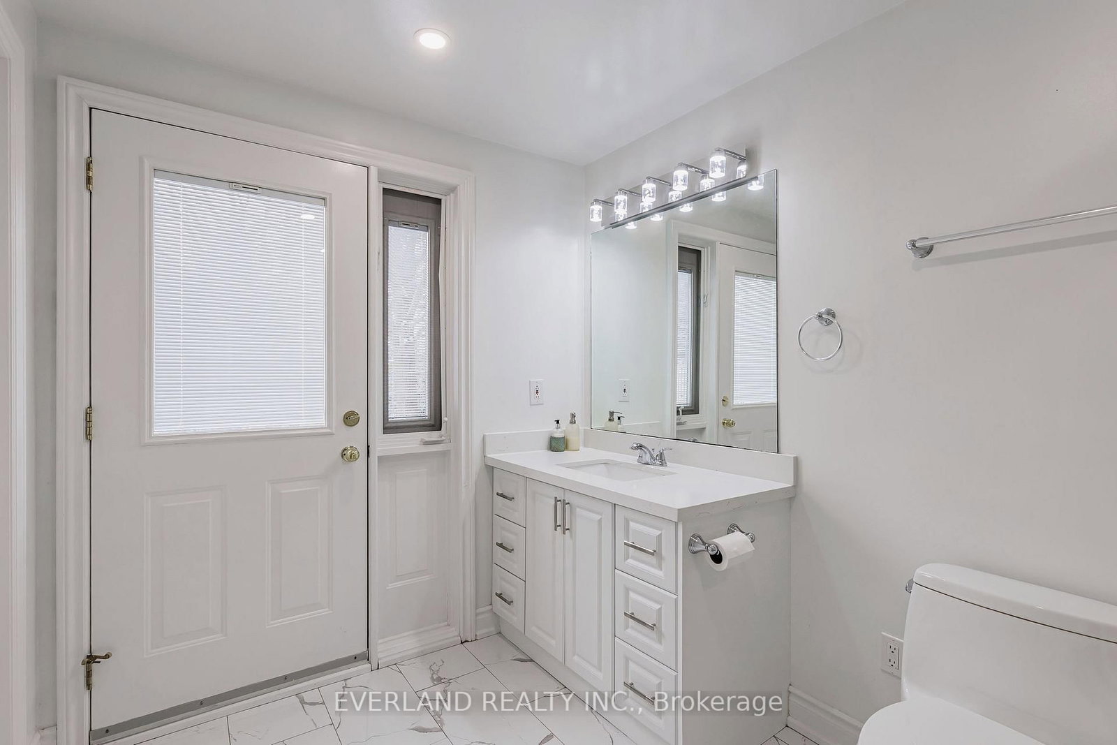173 Thompson Drive • East Gwillimbury, ON photo 22