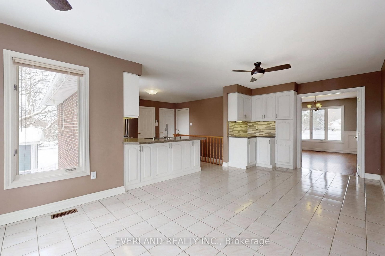 173 Thompson Drive • East Gwillimbury, ON photo 4