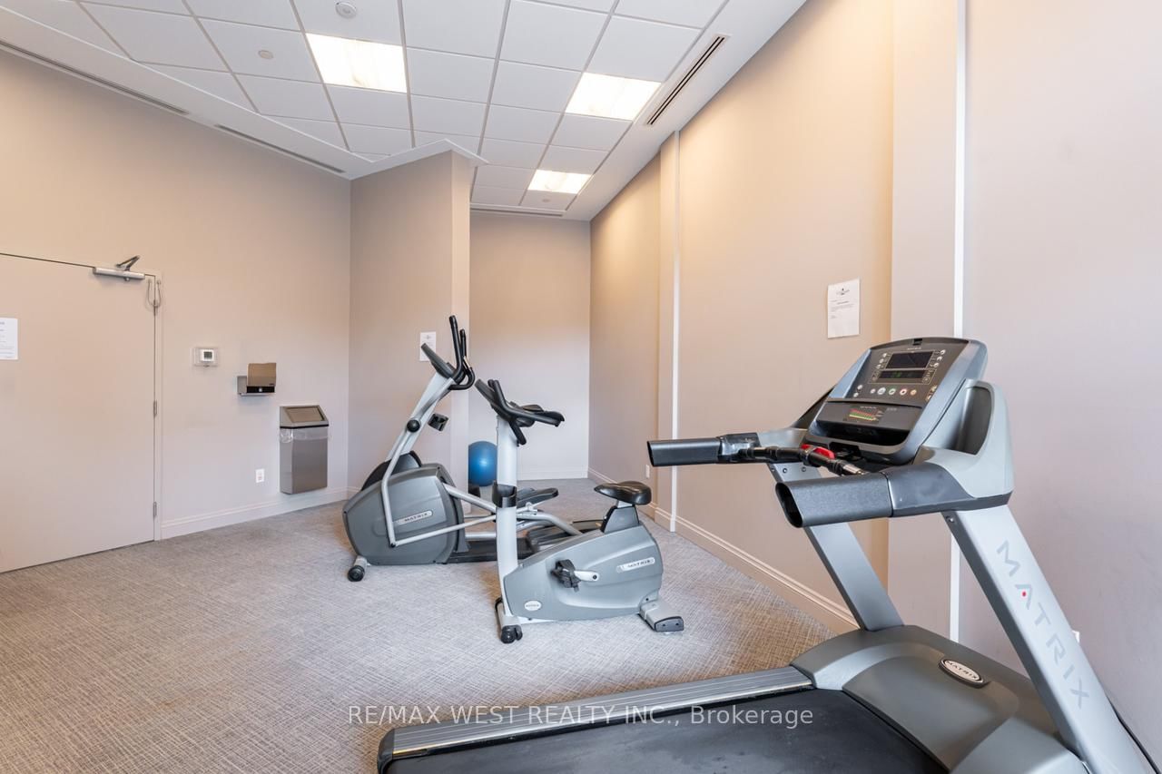 2396 Major MacKenzie Drive W, Unit 230 - Photo 34