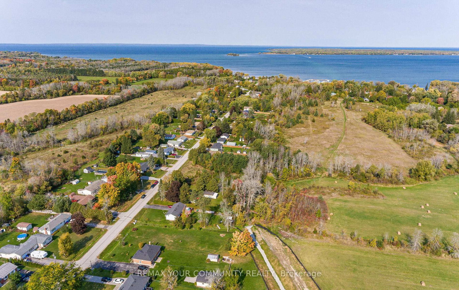 26 Lot 26 Virginia Boulevard • Georgina, ON photo 2