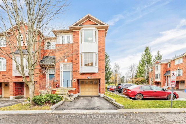 130 Mosaics Avenue