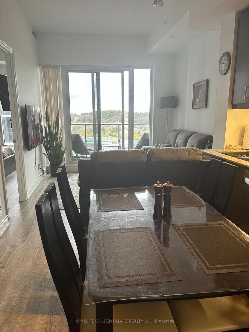 home for lease on 1207-9618 Yonge Street