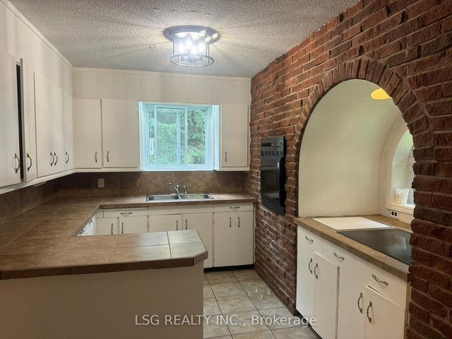 18880 2nd Concession Road