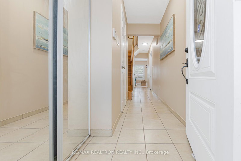 141 Laird Dr, Markham, L3S 3N7 | Image 2