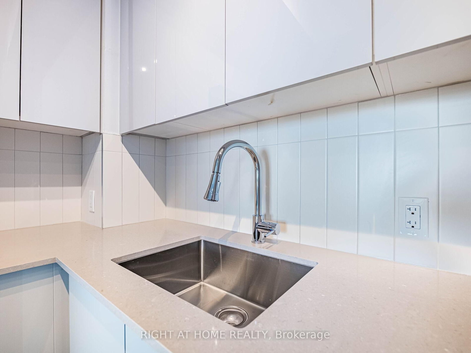 2920 highway 7 Road, Unit 3003 - Photo 31