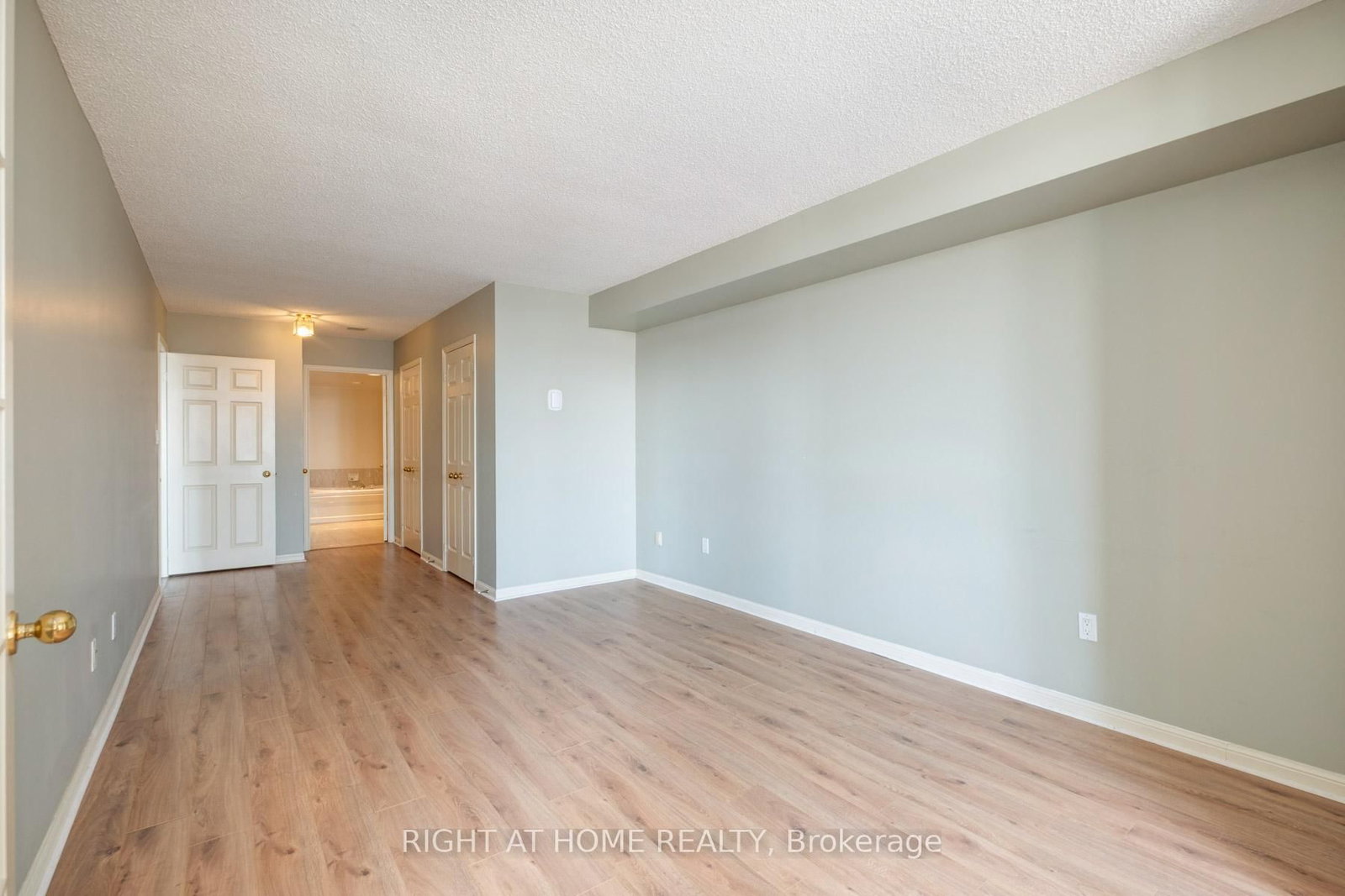 610 Bullock Drive • #1116 • Markham, ON photo 19