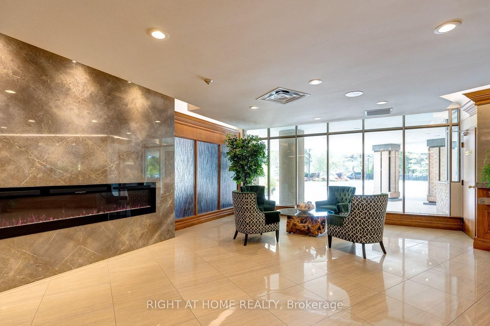 610 Bullock Drive • #1116 • Markham, ON photo 6