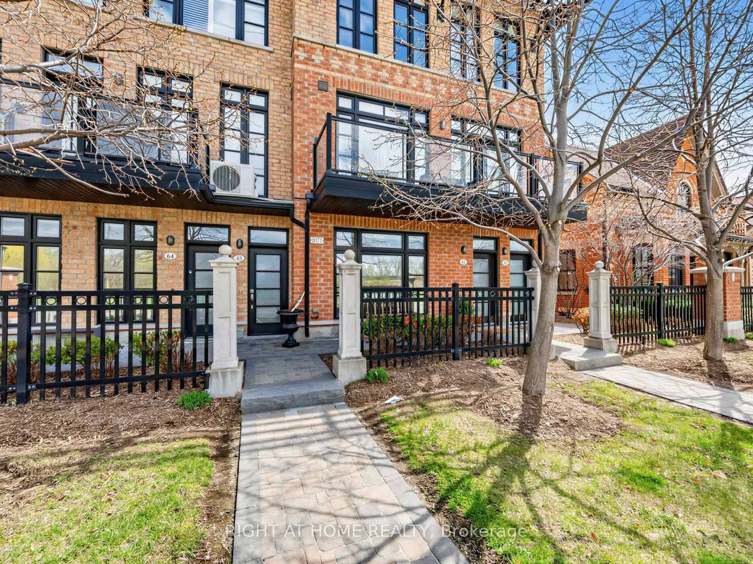 8177 Kipling Avenue, Unit 61 - Photo 3