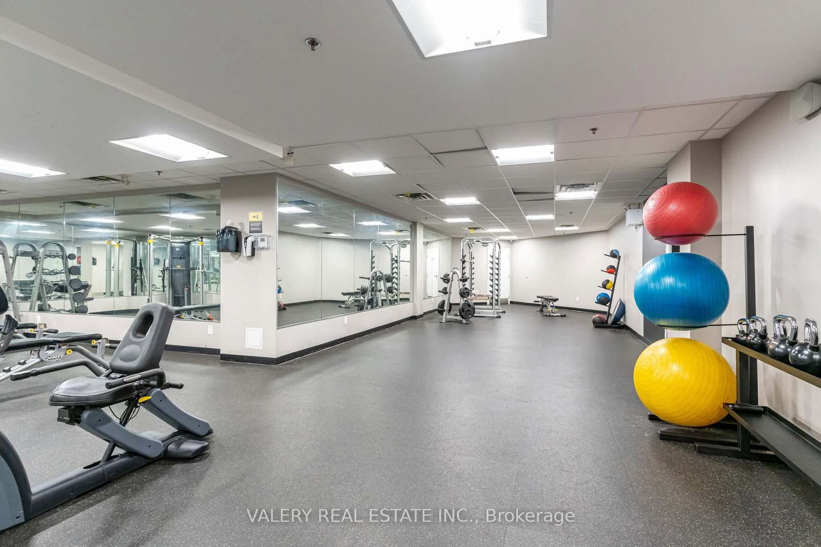 481 Rupert Avenue, Unit 226 - Photo 23
