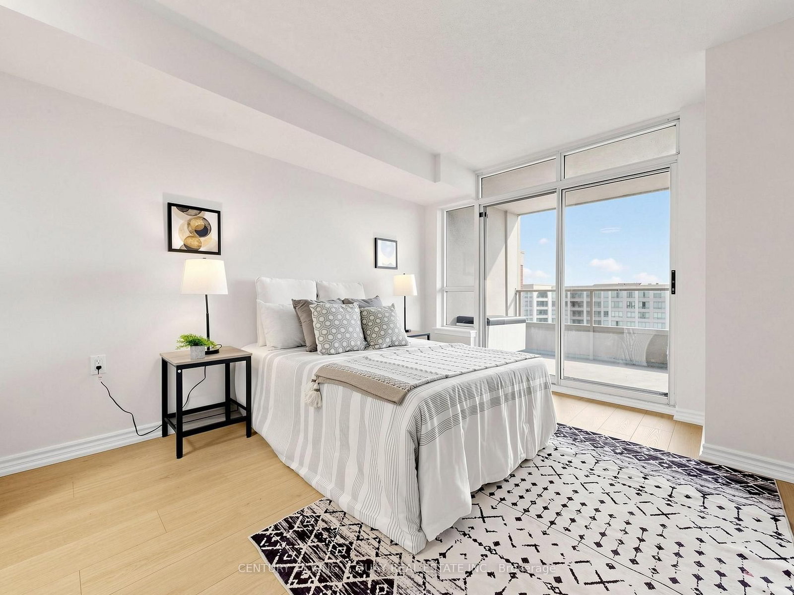 9015 Leslie Street, Unit Lph2 - Photo 10