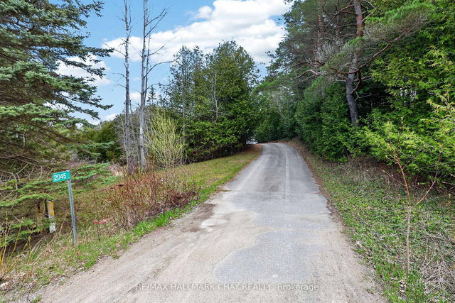 2045 Concession Rd 7