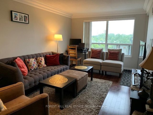 212 - 37 Galleria Parkway