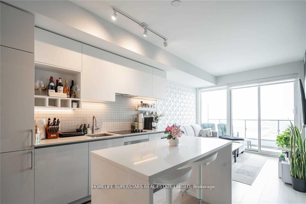 5 Buttermill Avenue, Unit 4508 - Photo 21