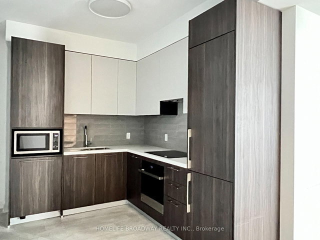 830 - 38 Water Walk Drive