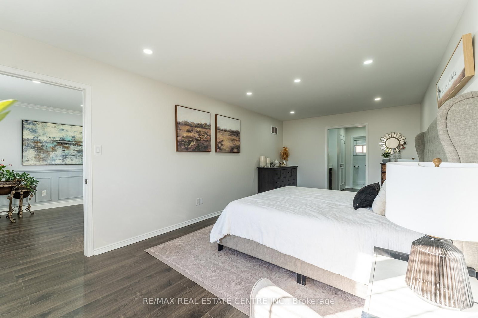 499 Aberdeen Avenue N - Photo 36