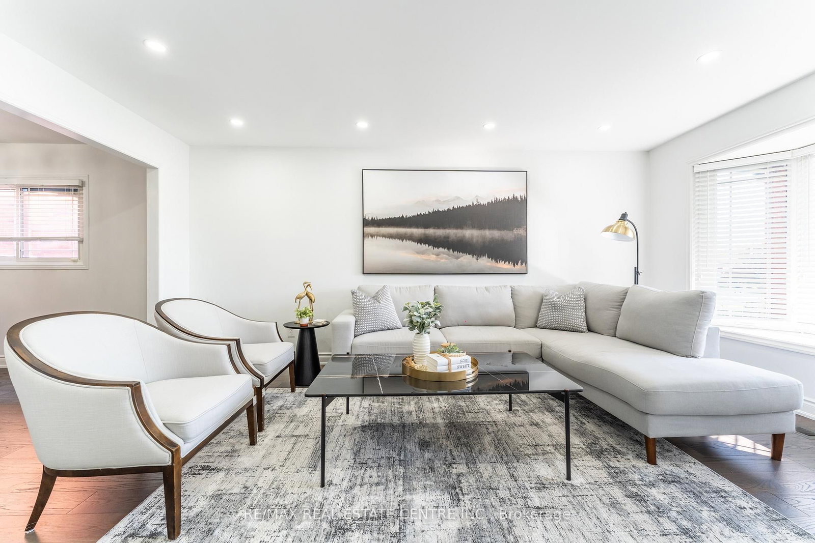 499 Aberdeen Avenue N - Photo 4