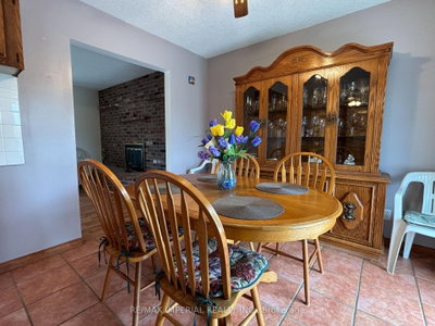 23276 Highway 48 Road • Georgina, ON photo 6