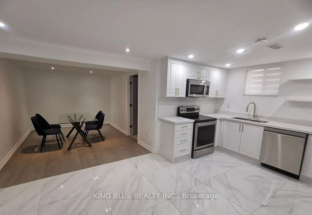 319 Cheryl Mews Boulevard