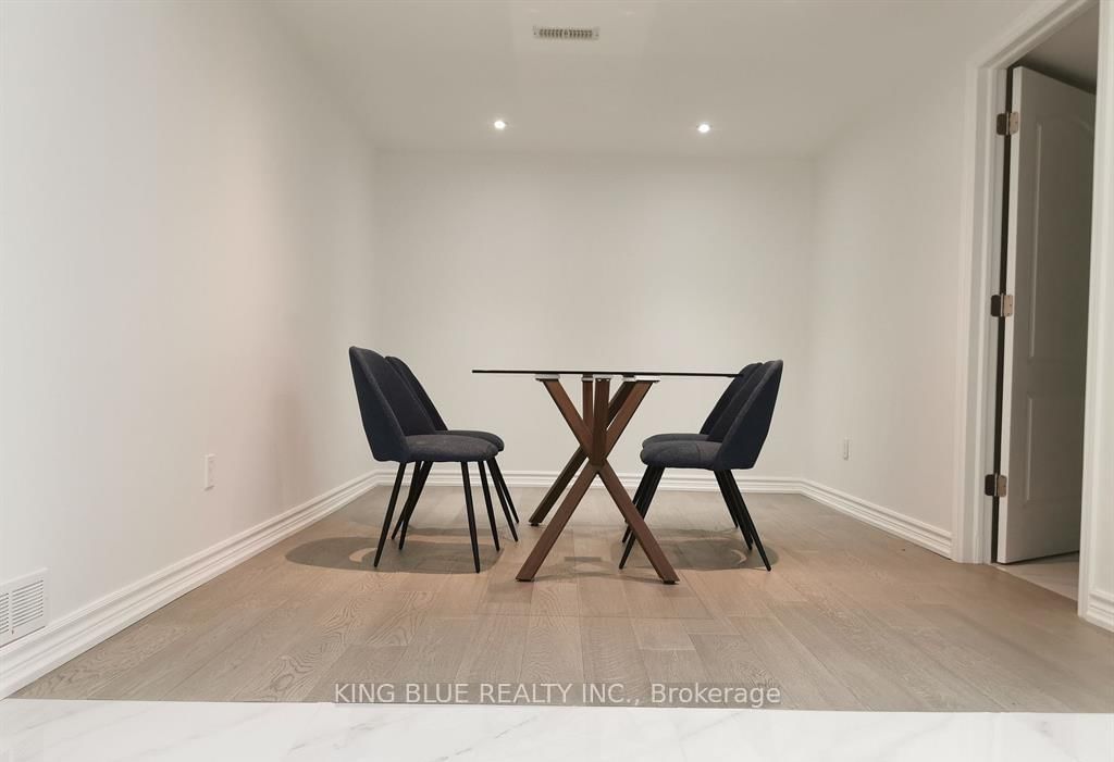 319 Cheryl Mews Boulevard - Photo 4