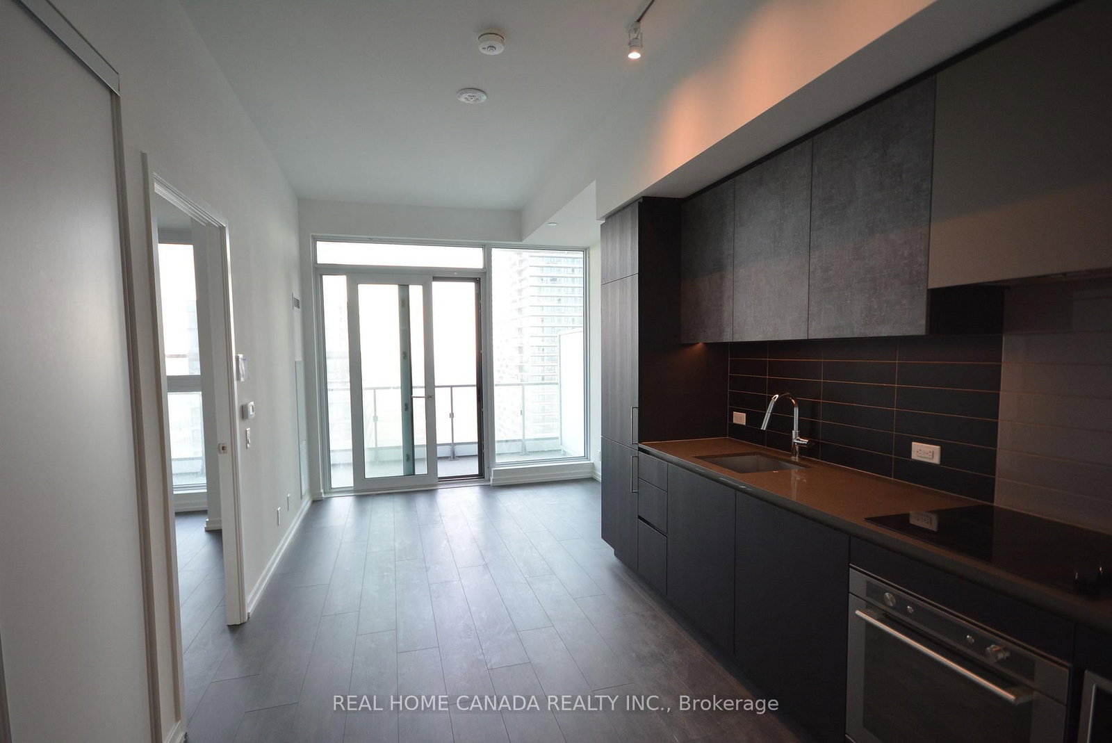 7890 Jane Street, Unit 4003 - Photo 10