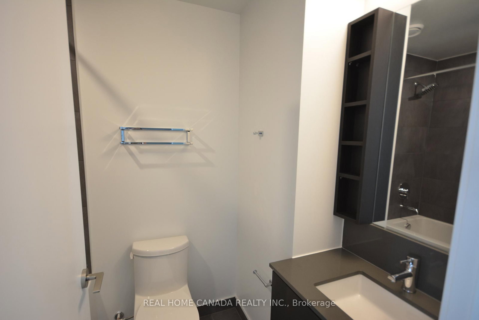7890 Jane Street, Unit 4003 - Photo 14