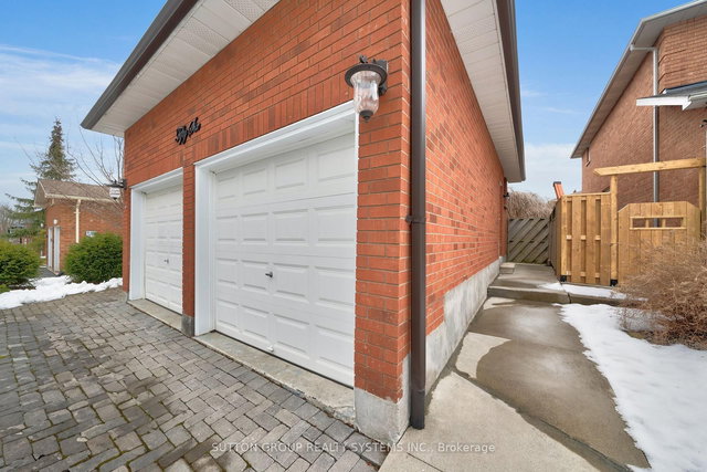 Lower - 56 Ballard Crescent