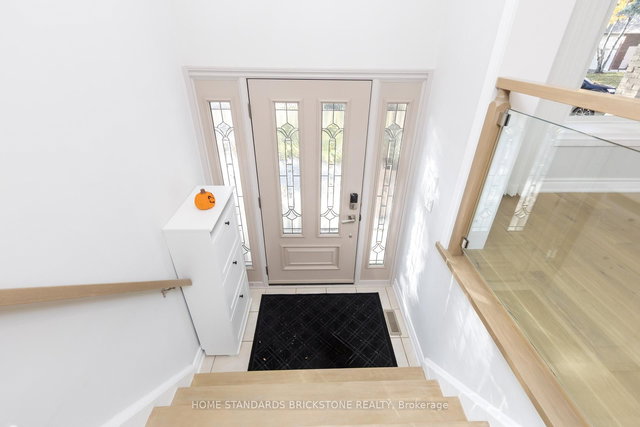 25 Hester Court