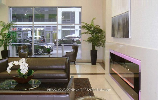 2601 - 7171 Yonge Street S