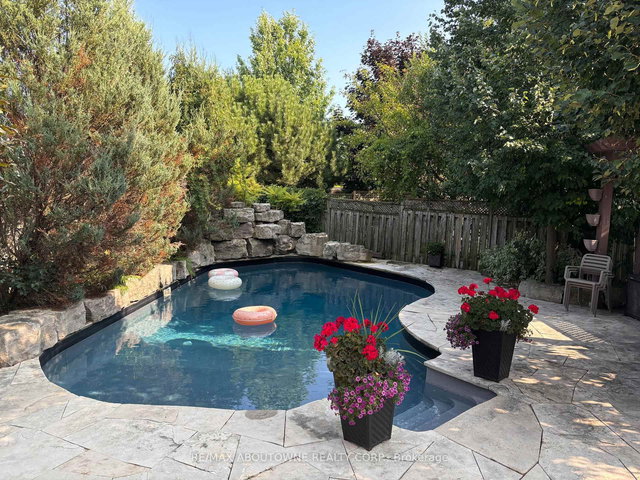 85 Earl Stewart Drive