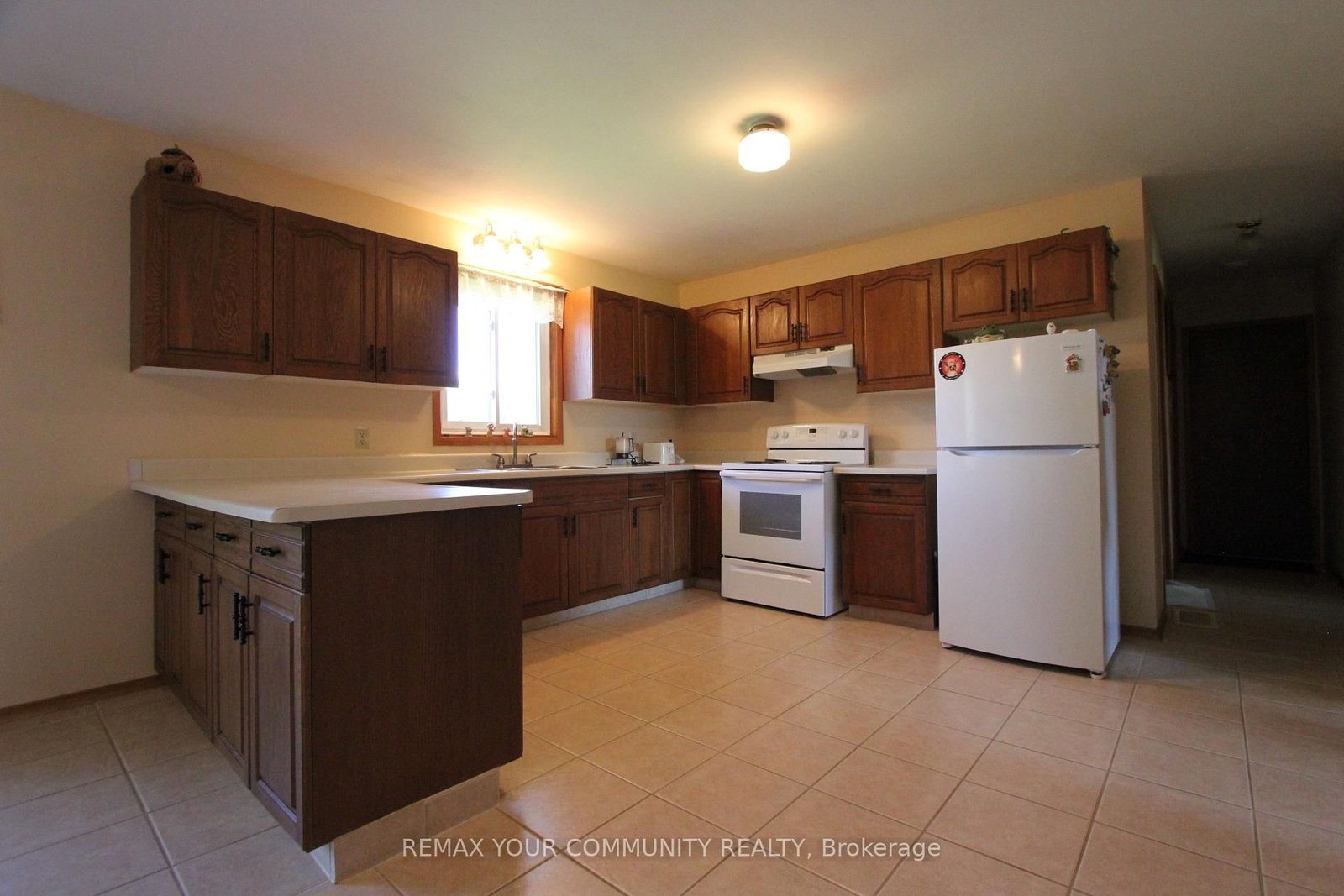 20161 Bathurst Street • East Gwillimbury, ON photo 16