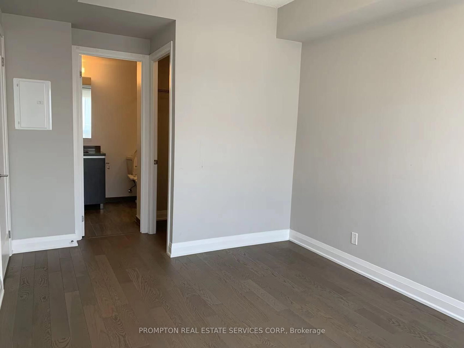 396 Highway 7 E, Unit 806 - Photo 8
