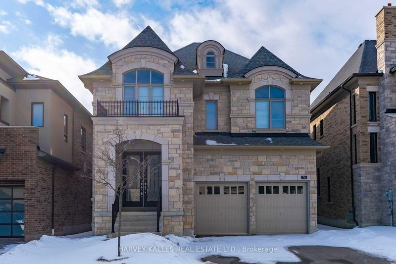 home for lease on 76 Baldry Avenue
