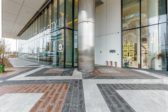 2301 - 950 Portage Parkway