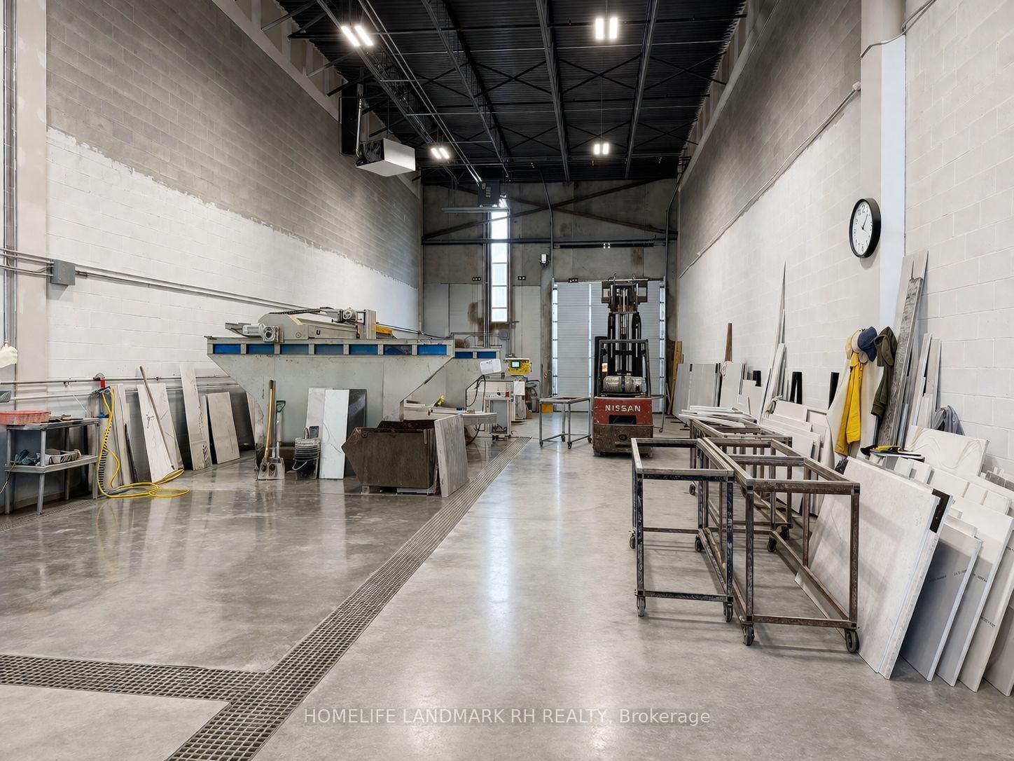 10952 Woodbine Avenue, Unit 4 - Photo 2